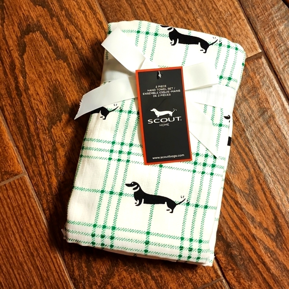 Scout Dachshund Hand Towel Set